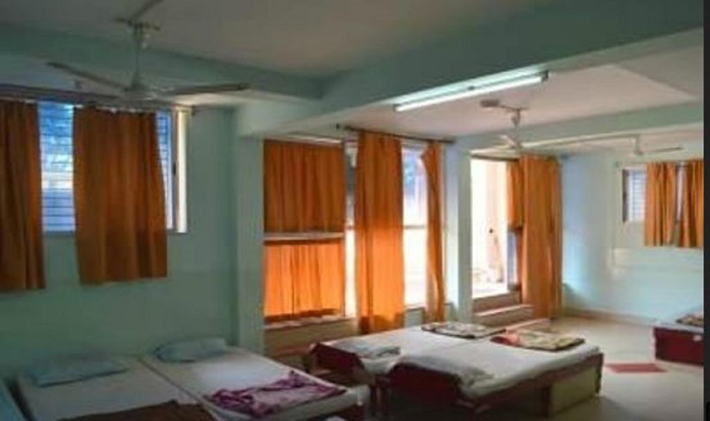 Sri Krishna Guest House & Reasturant โกนาร์กา ภายนอก รูปภาพ